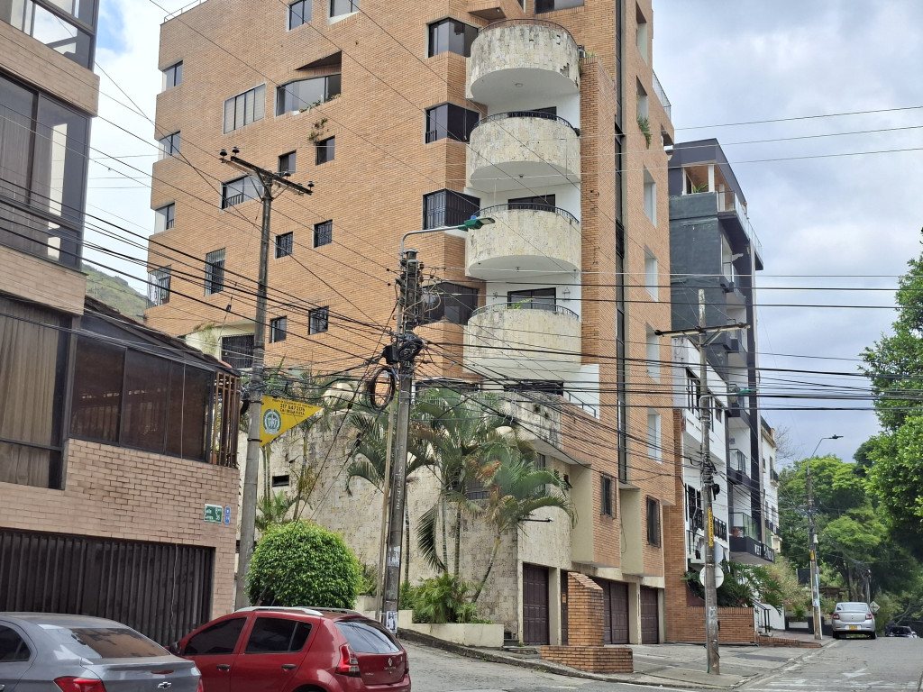 Apartamento En Venta - Mameyal, Cali