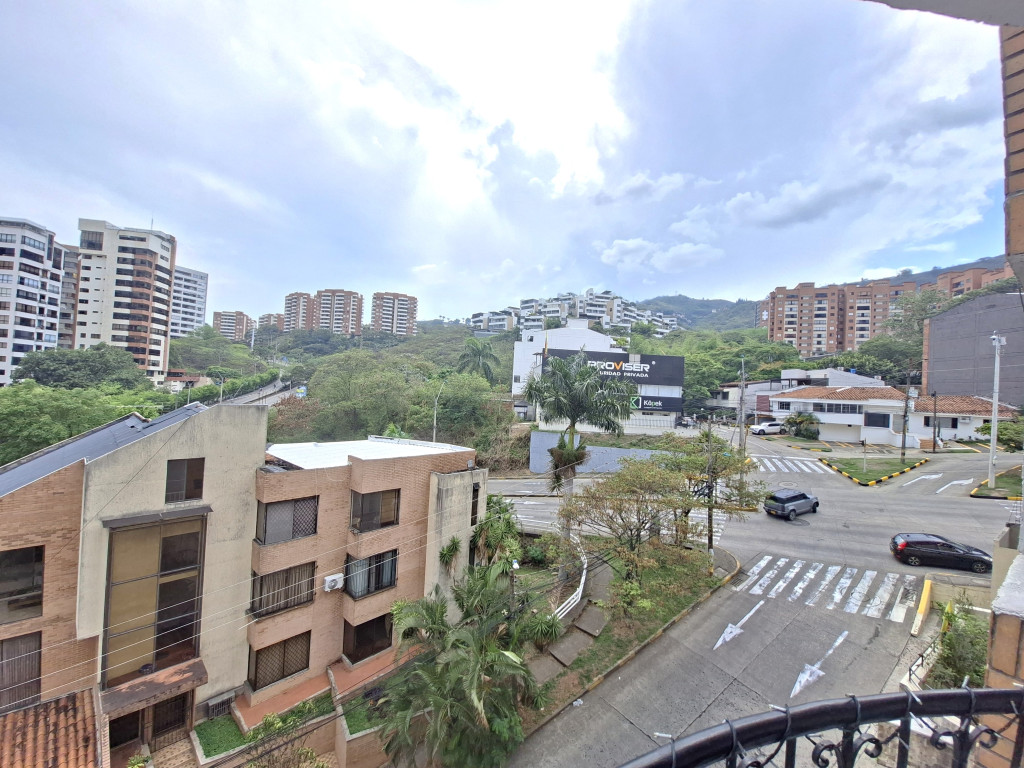 Apartamento En Venta - Mameyal, Cali
