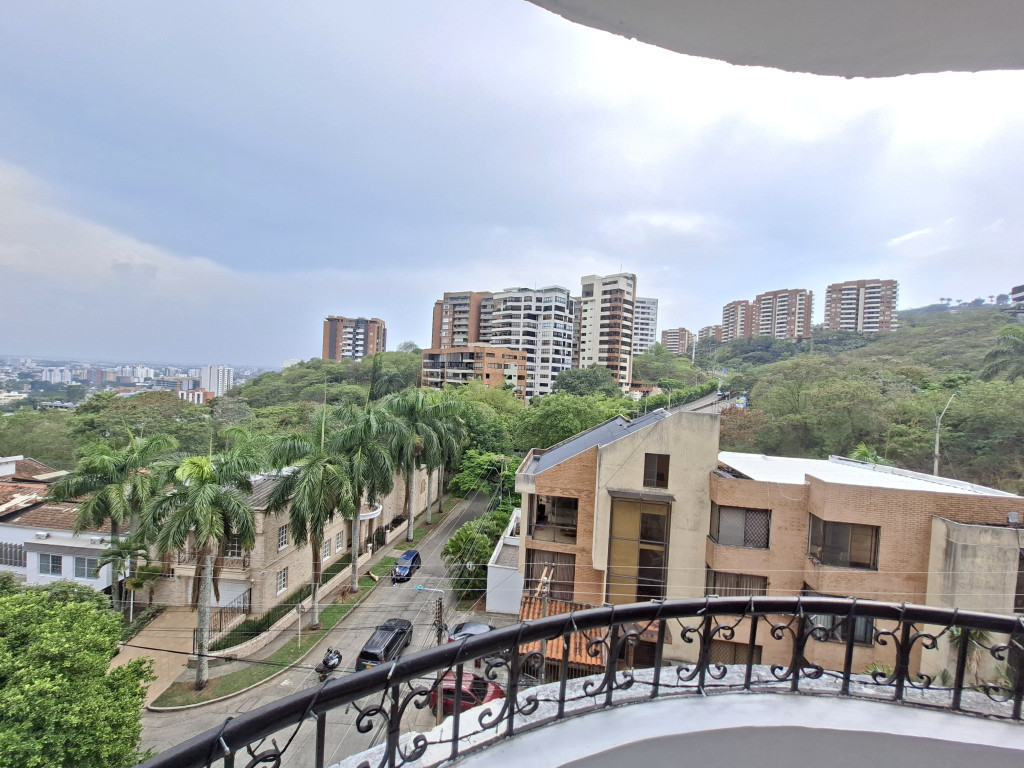 Apartamento En Venta - Mameyal, Cali