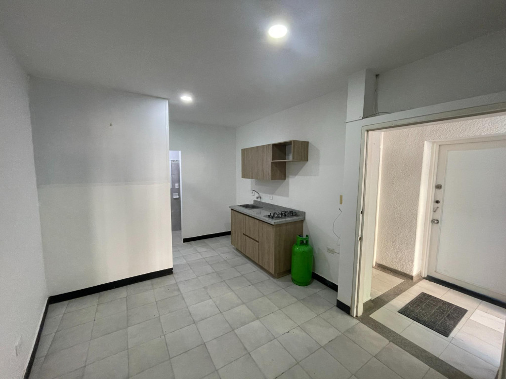 Apartaestudio En Arriendo - San Vicente, Cali
