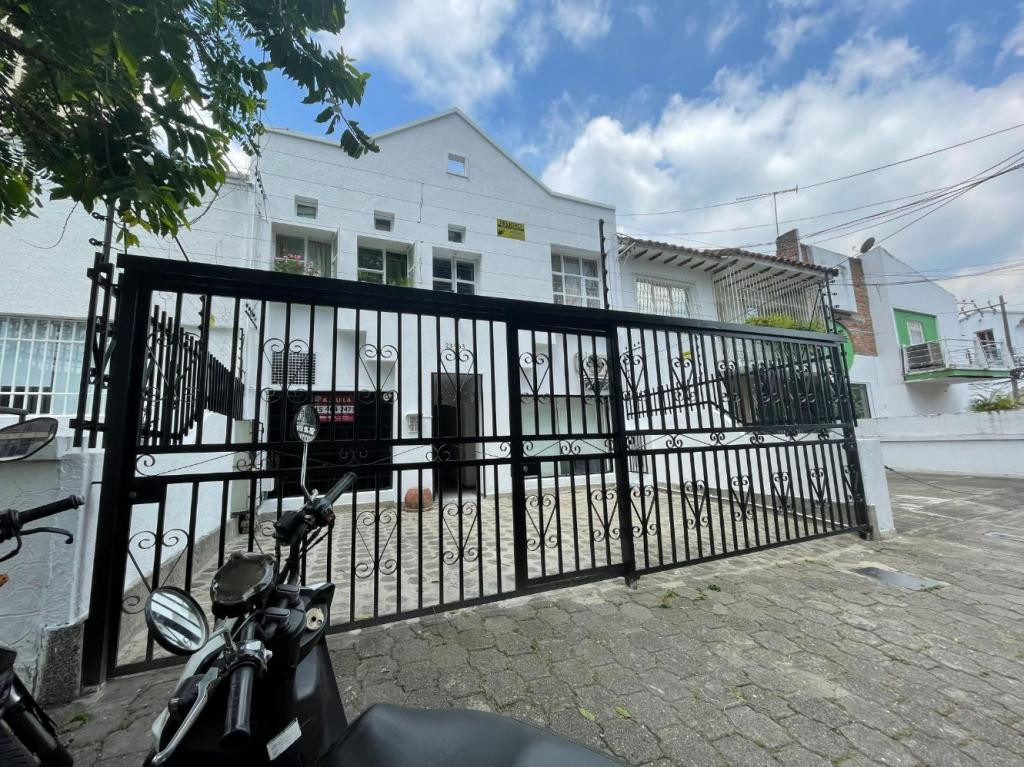 Apartaestudio En Arriendo - San Vicente, Cali
