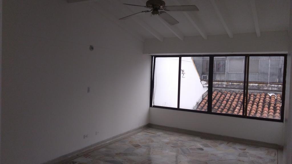 Casa En Venta - El Ingenio, Cali