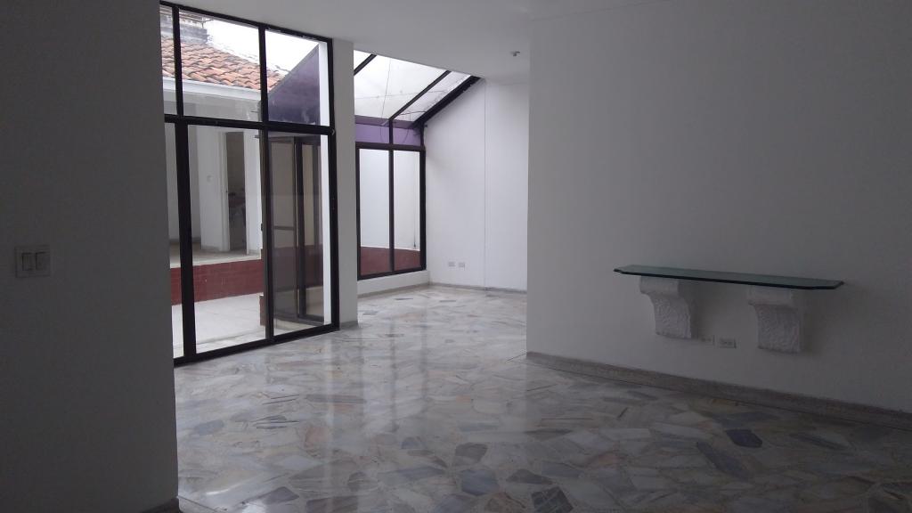 Casa En Venta - El Ingenio, Cali