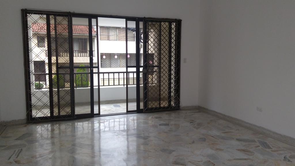 Casa En Venta - El Ingenio, Cali