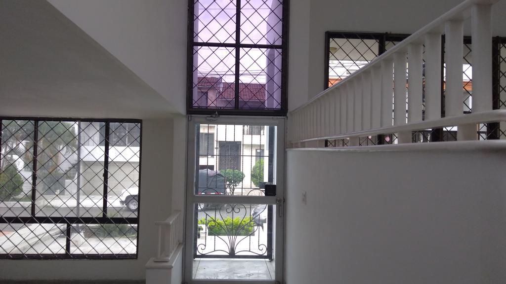 Casa En Venta - El Ingenio, Cali