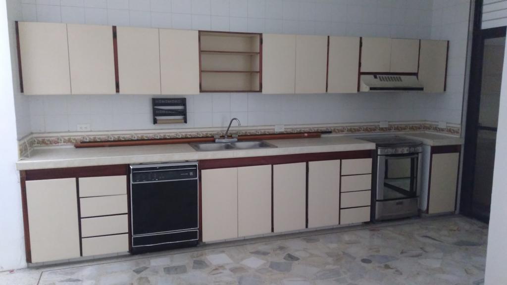 Casa En Venta - El Ingenio, Cali