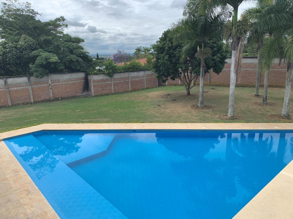 Casa Campestre En Arriendo/Venta - Ciudad Jardín, Cali