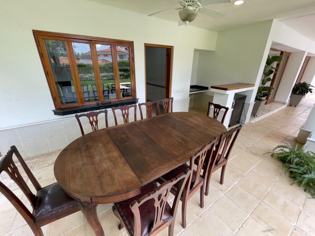 Casa Campestre En Arriendo - Pance, Cali