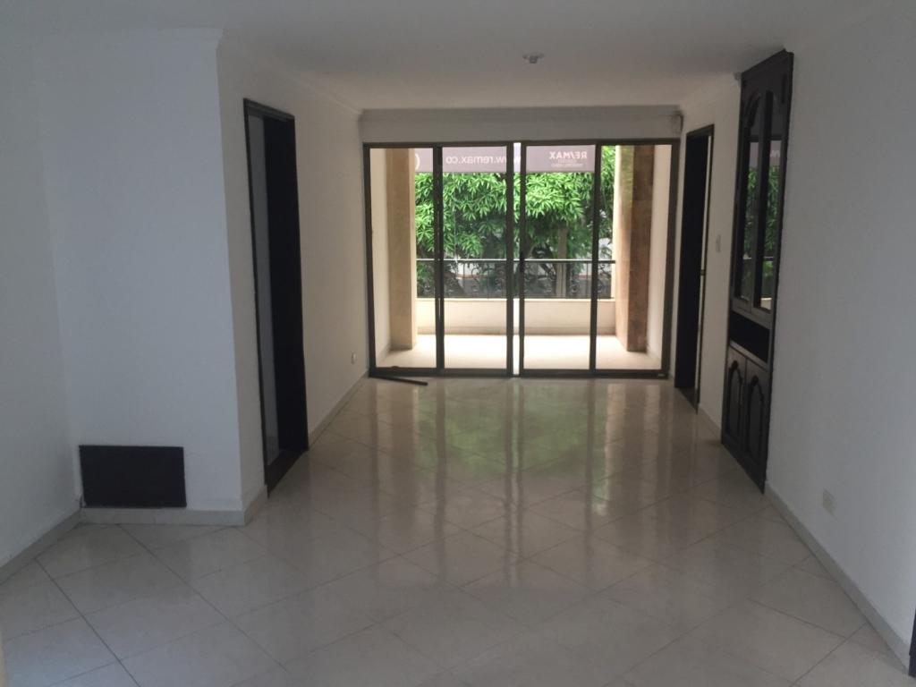 Casa En Venta - Urbanización La Flora, Cali