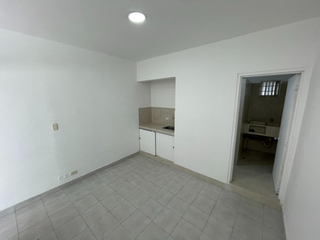 Apartaestudio En Arriendo - San Vicente, Cali