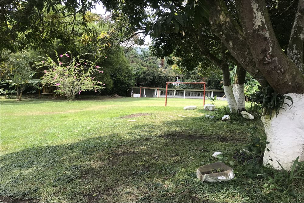 Casalotes En Venta - Montebello, Cali