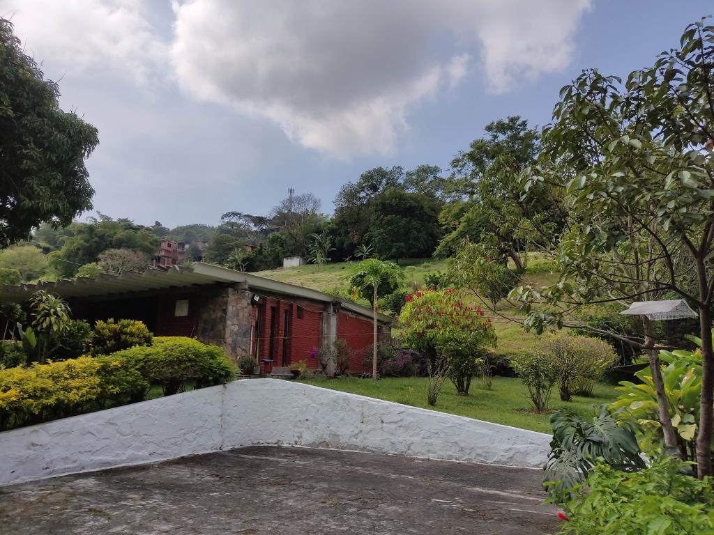 Casalotes En Venta - Montebello, Cali