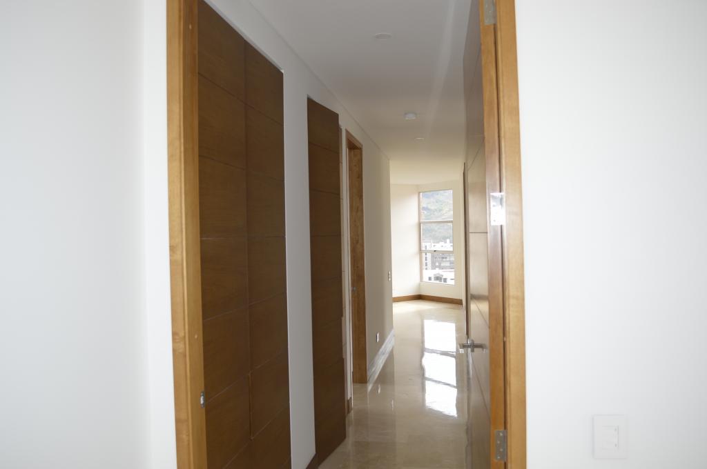Apartamento En Venta - Santa Teresita, Cali