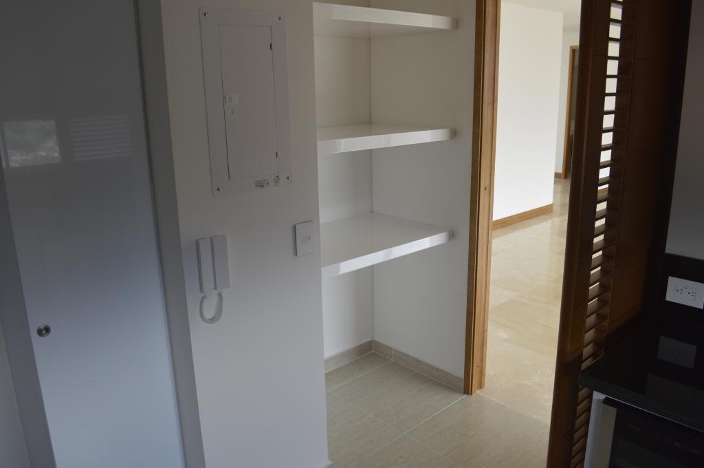 Apartamento En Venta - Santa Teresita, Cali