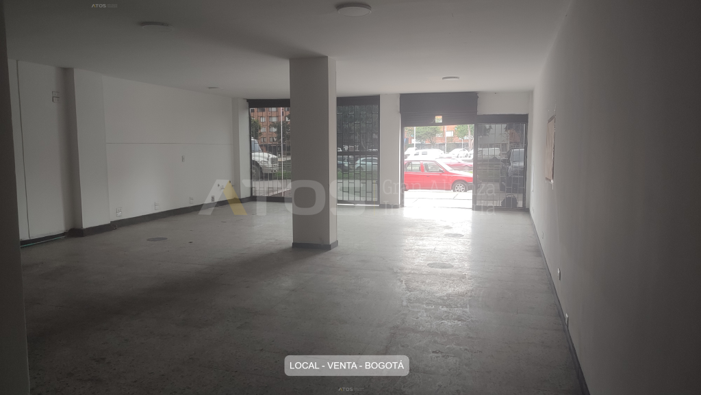 Local en venta en Avenida Boyacá, Bogotá, 228 m² · foto 2 de 3