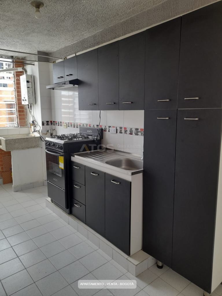 Apartamento en venta en Fontibon, Bogotá · foto 2 de 3
