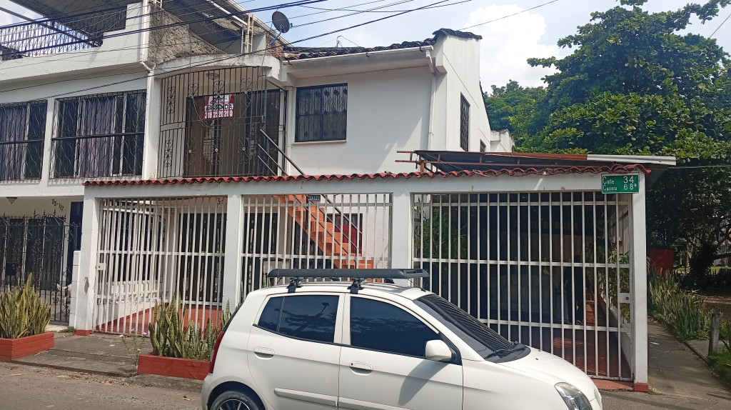 APARTAMENTO EN ARRIENDO