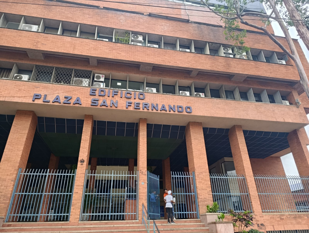 OFICINA EN ARRIENDO