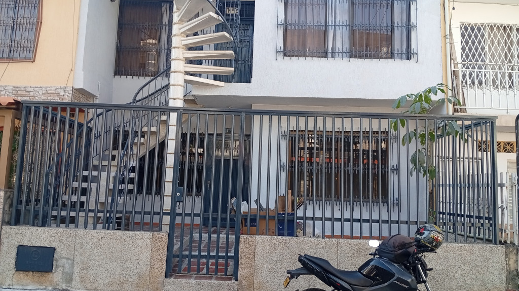 APARTAMENTO EN ARRIENDO