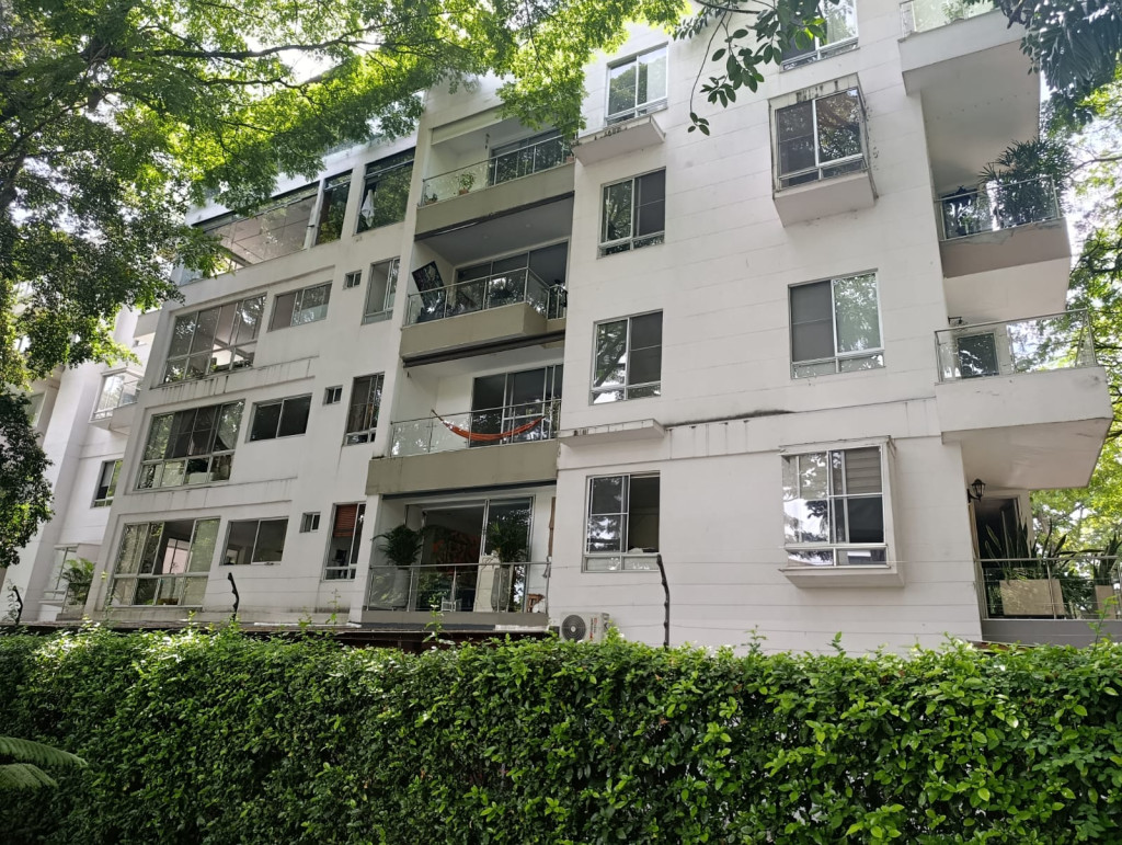 APARTAMENTO EN ARRIENDO