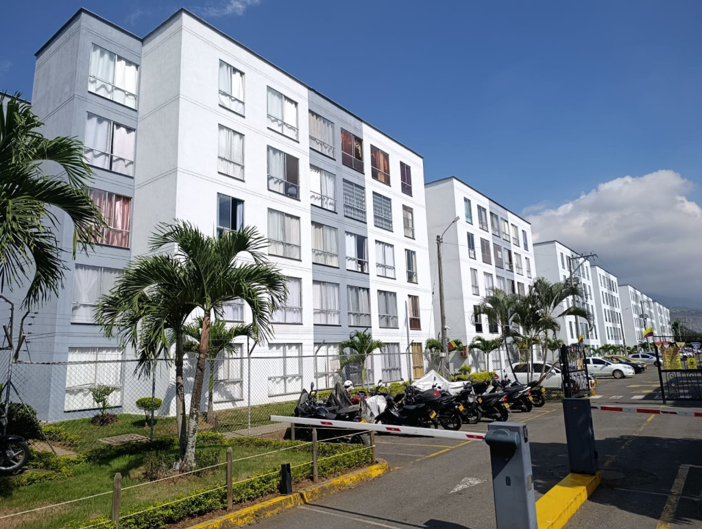 APARTAMENTO EN ARRIENDO