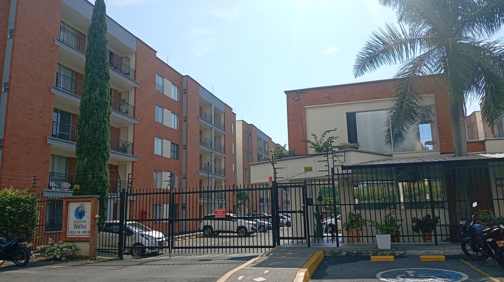 APARTAMENTO EN ARRIENDO