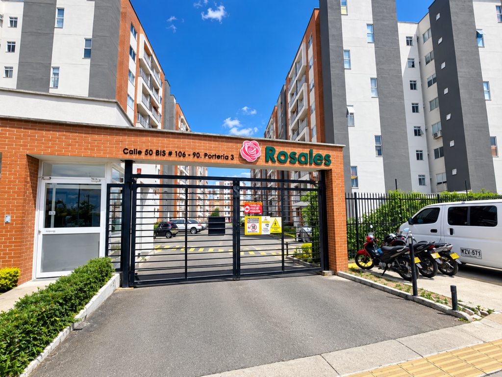 APARTAMENTO EN ARRIENDO