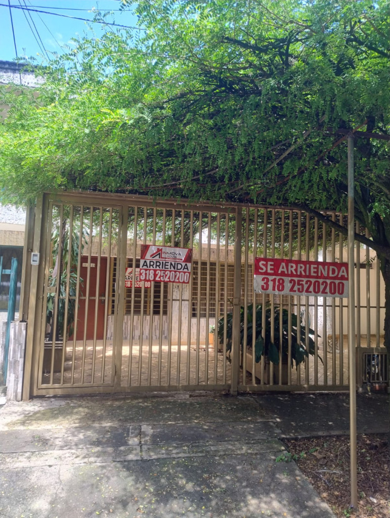 APARTAESTUDIO EN ARRIENDO