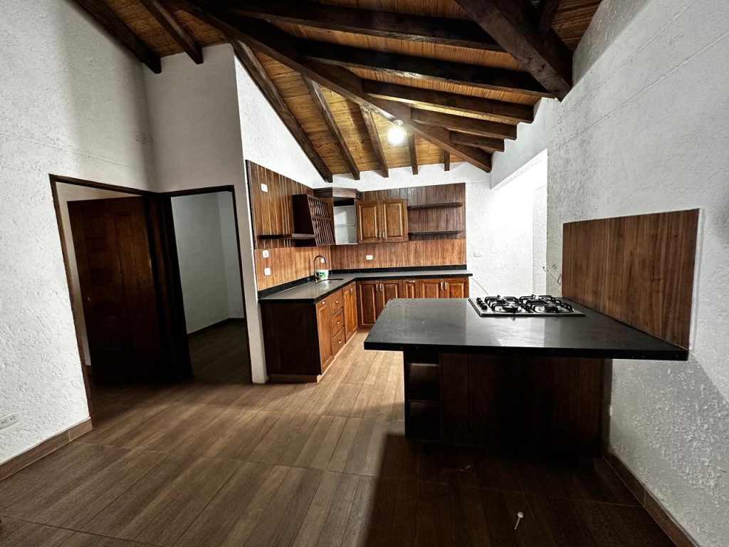 Casa - arriendo - Vereda El Higueron