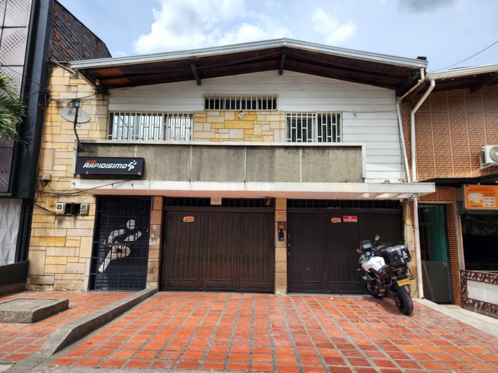 CASA CR 80 #48B-60 PRIMER PISO, Floresta, Medellín en Floresta