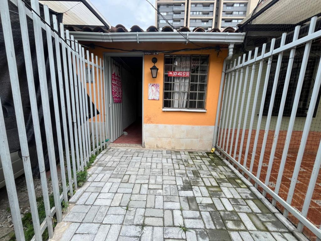 CASA CR 83 40E29 EL LLANITO, Sin Barrio, Rionegro