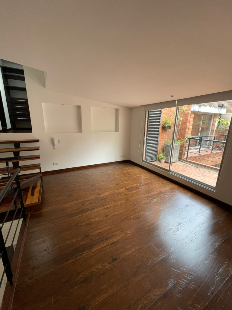 Apartamento en arriendo, código 4824