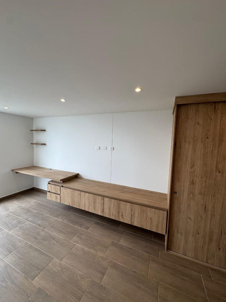 Apartaestudio en arriendo/venta, código 4976