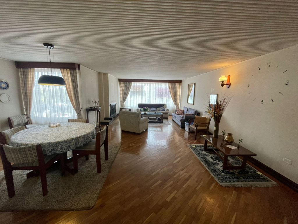 Apartamento en arriendo, código 4984