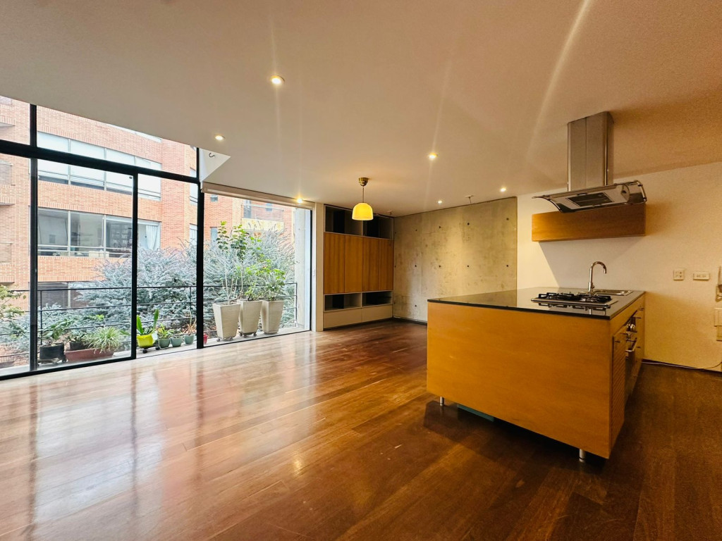 Apartamento en arriendo, código 4993