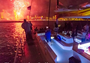 Product Fireworks Sail- Waikiki