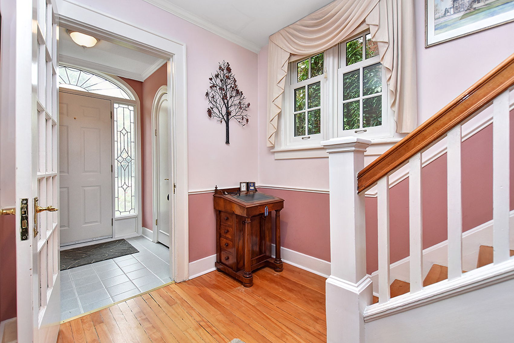 Jane Davis Mary Jane Mckendry Presents 170 Acacia