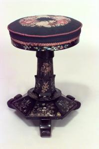 Seating swivel stool english papier mache lacquer 008519