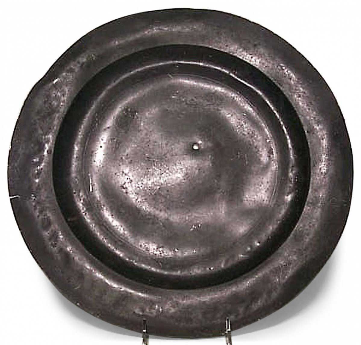 Pair of english renaissance style pewter serving platters 2