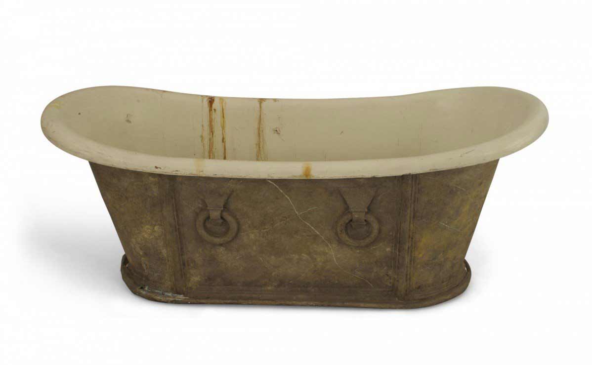 Italian neoclassic style metal bathtub 1