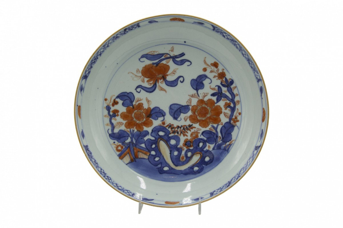 Pair of asian chinese porcelain bowls