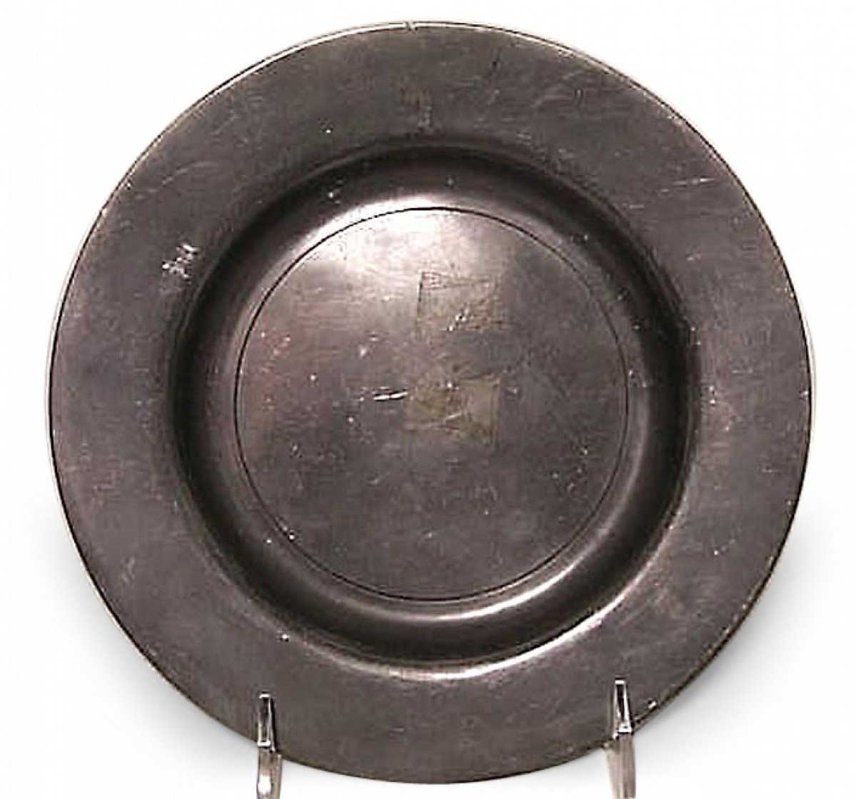 Pair of english renaissance style pewter place 1