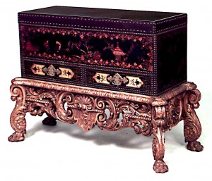 English georgian chinoiserie trunk