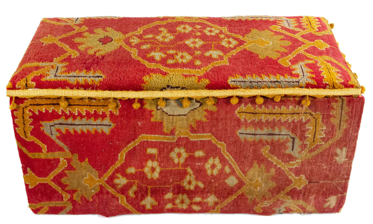 English victorian turkish carpet trunk
