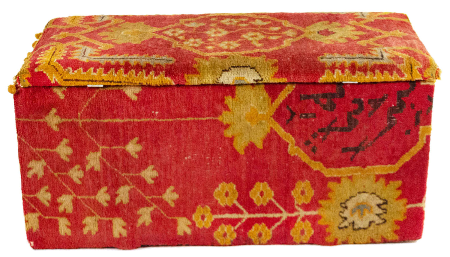 English victorian turkish carpet trunk