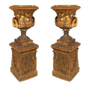 Outdoor english victorian urns
