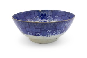Chinese blue and white porcelain bowl 2