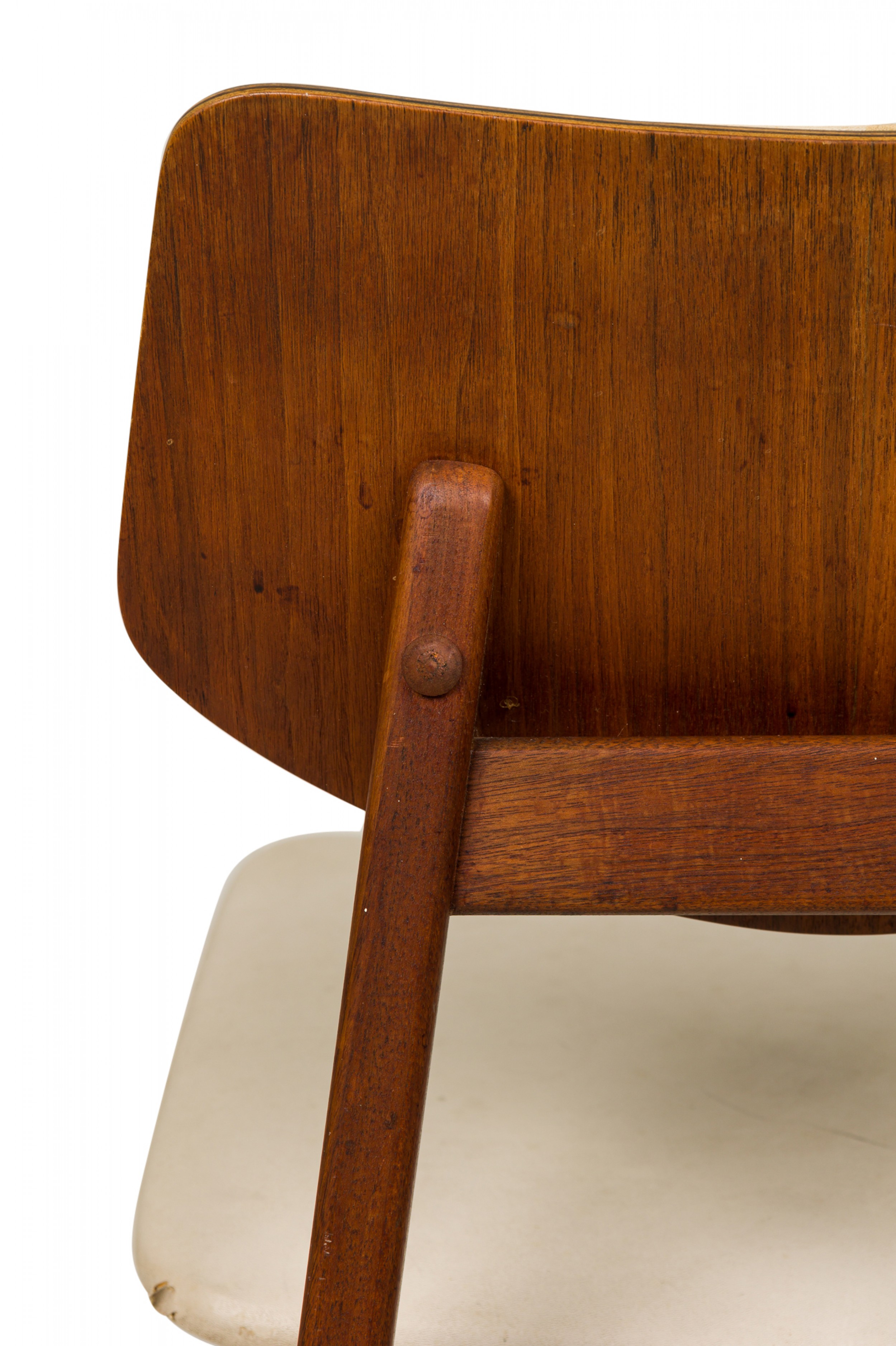 KONMARI X 【Danish Chairs】 How to Build a Modern Danish Chair - YouTube
