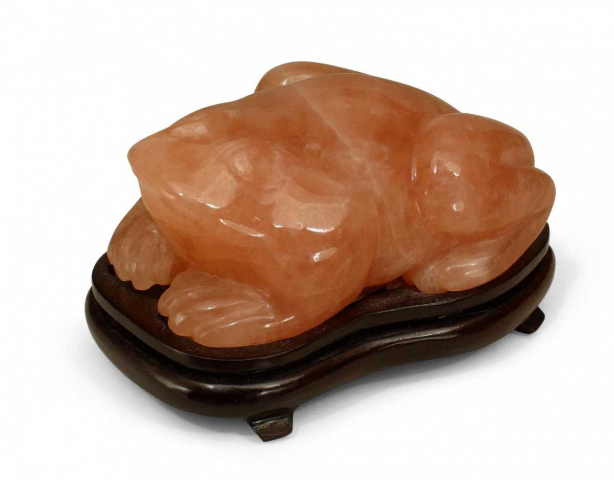 Chinese rose quartz toad