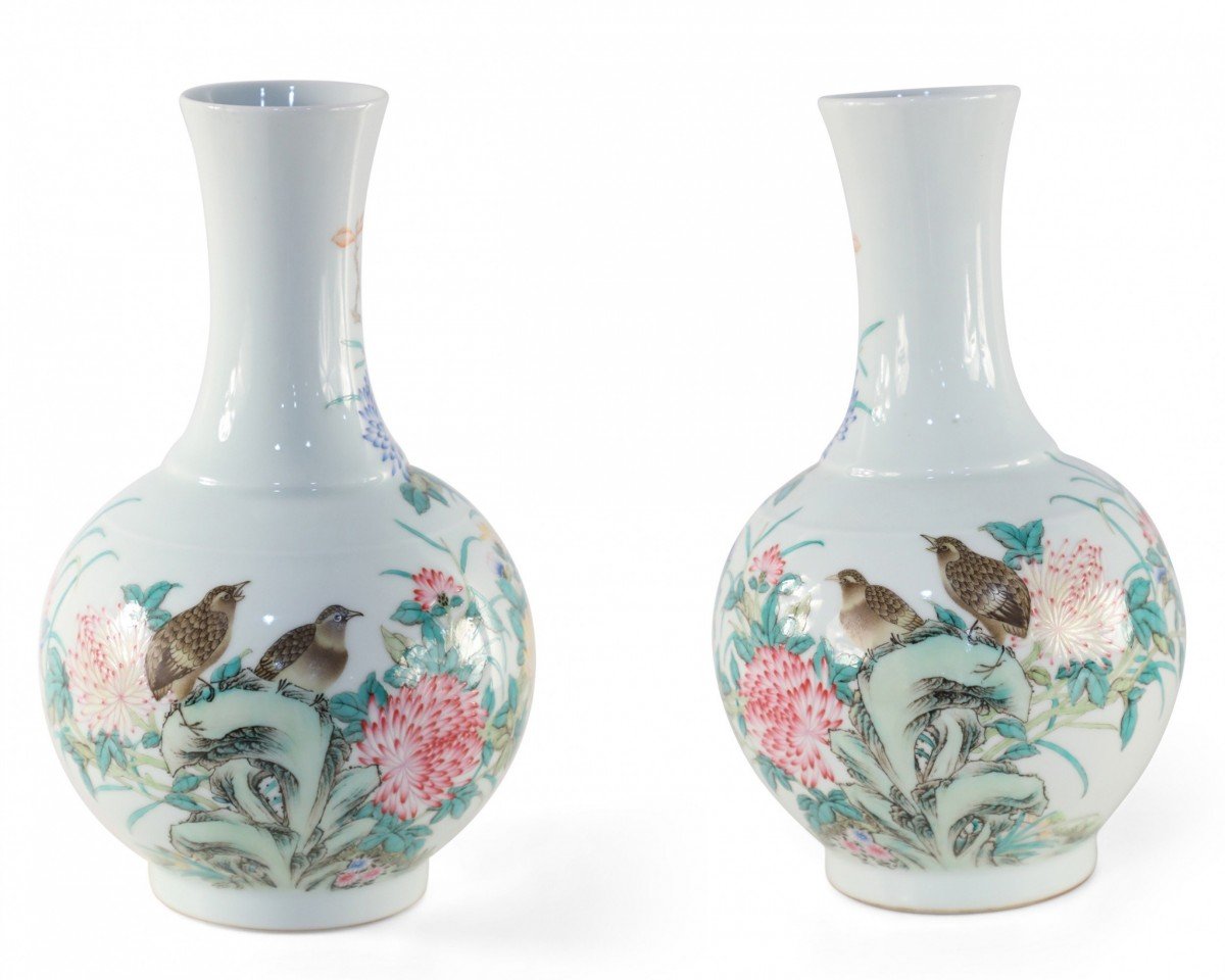 Pair of Chinese Qing Dynasty Style White Chrysanthemum and Quail Design Globular Vases